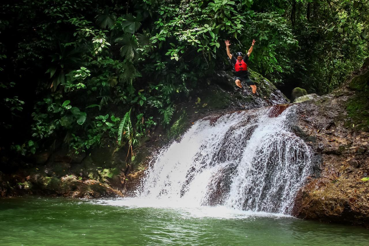 Hotel Pacuare Outdoor Center Turrialba Exterior foto